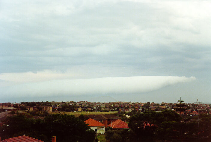 stratocumulus stratocumulus_cloud : Coogee, NSW   5 February 1991
