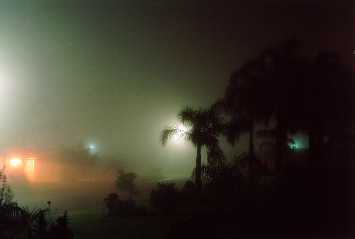 fogmist fog_mist_frost : Oakhurst, NSW   22 October 1995