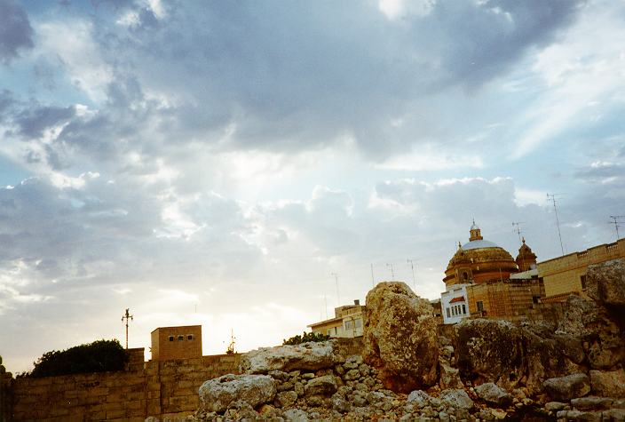 altocumulus castellanus : Malta   22 August 1996