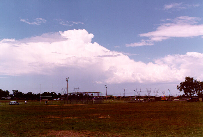 thunderstorm cumulonimbus_calvus : Whalan, NSW   7 November 1997