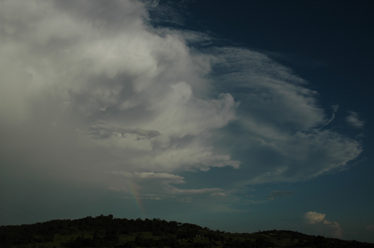 anvil thunderstorm_anvils : S of Lismore, NSW   21 January 2005