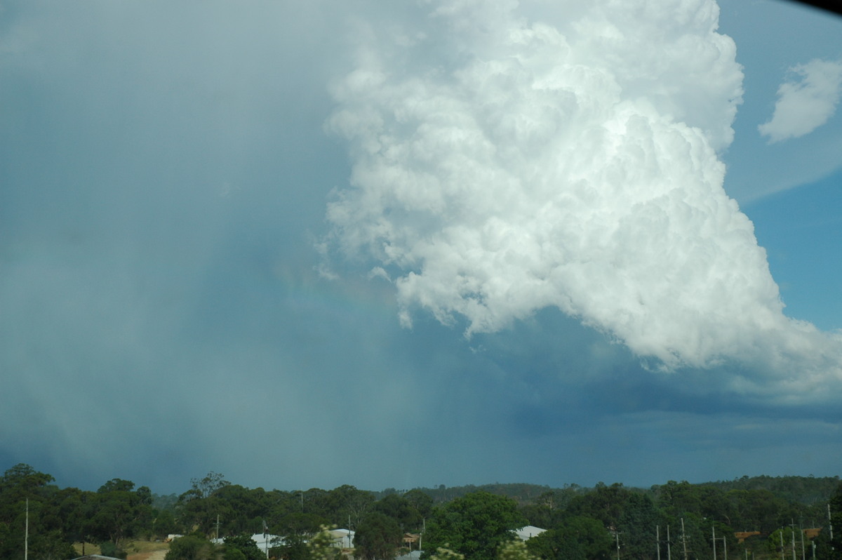 rainbow rainbow_pictures : NW of Brisbane, QLD   26 December 2005