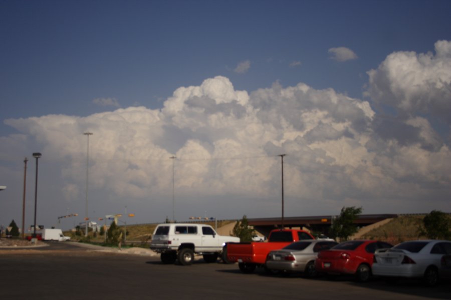 thunderstorm cumulonimbus_calvus : Odessa, Texas, USA   4 May 2006
