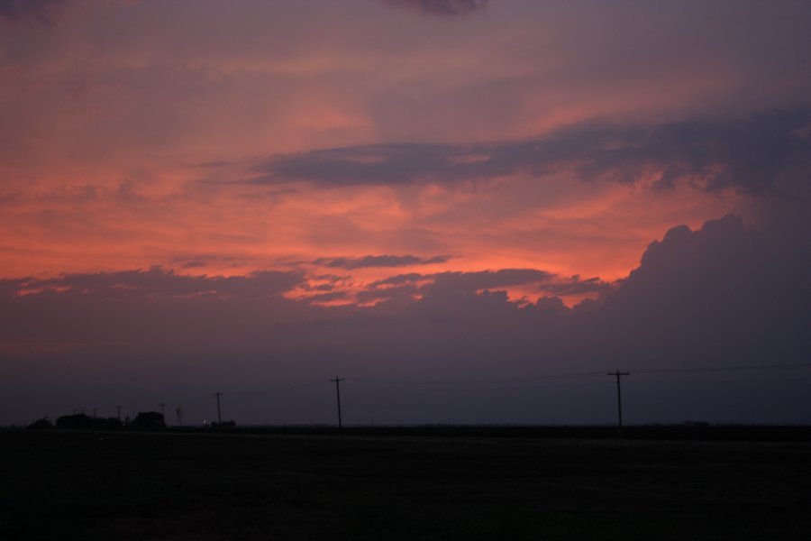 thunderstorm cumulonimbus_calvus : Altus, Oklahoma, USA   6 May 2007