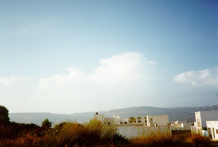 thunderstorm cumulonimbus_calvus : Malta   30 August 1996
