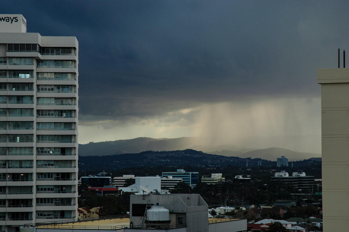 raincascade precipitation_cascade : Gold Coast, QLD   30 July 2004
