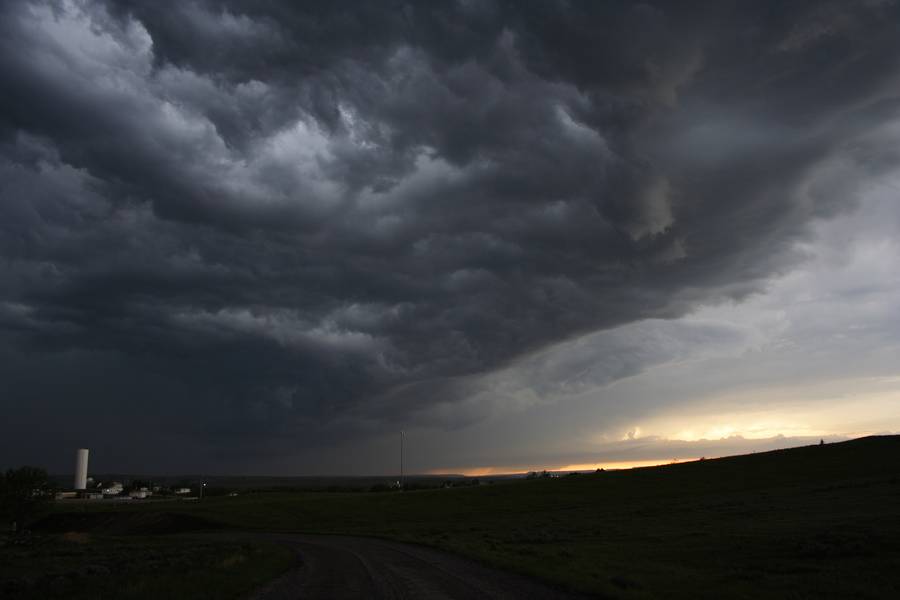 shelfcloud shelf_cloud : Moorcroft, Wyoming, USA   20 May 2007