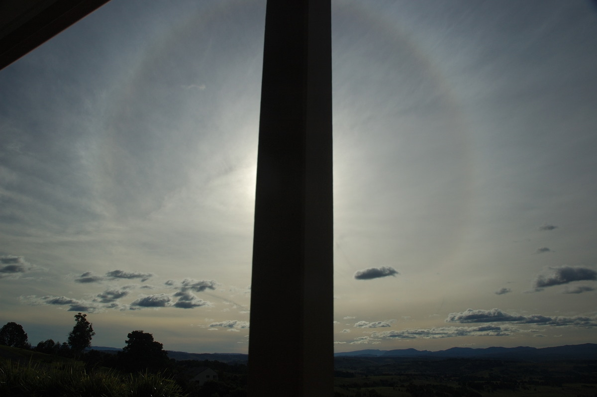 halosundog halo_sundog_crepuscular_rays : McLeans Ridges, NSW   17 June 2007